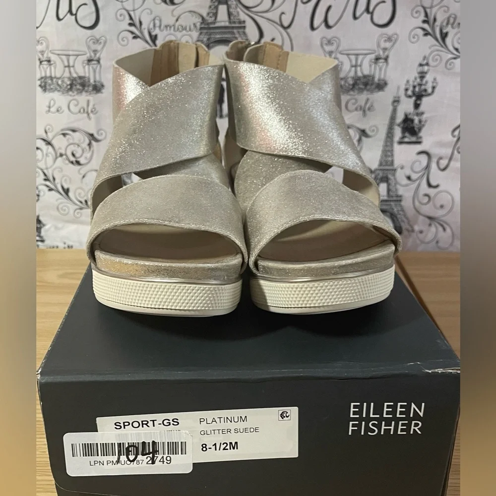 🆕🩴🪩 NWT NIB Eileen Fisher Sport Sandal, Platinum Glitter suede Womens 8.5 M - Picture 9 of 10